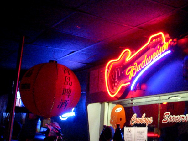 It's been awhile since I posted a picture of anything neon. ;) Shot with my Canon S200.