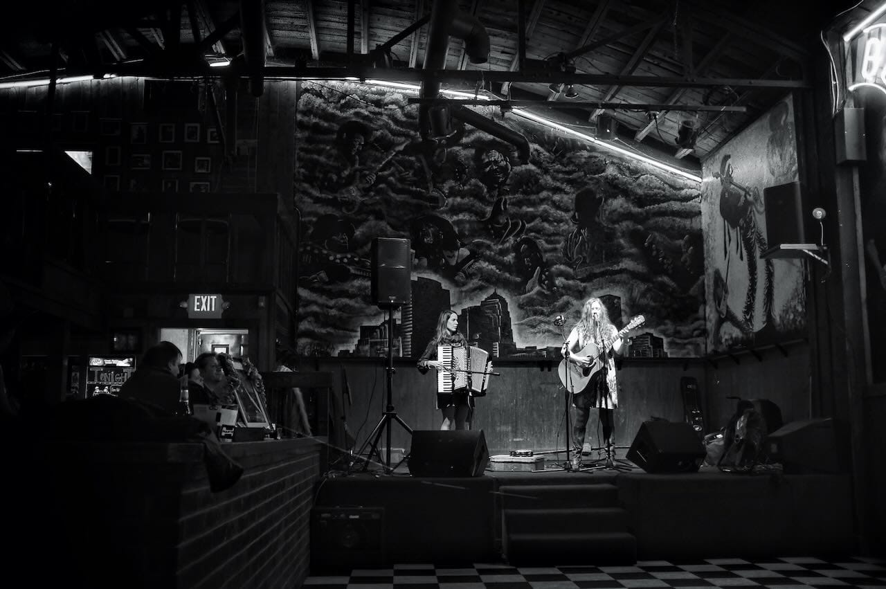 B&W photo Kristy Kruger playing at Danny's Blues Saloon in Oklahoma City.